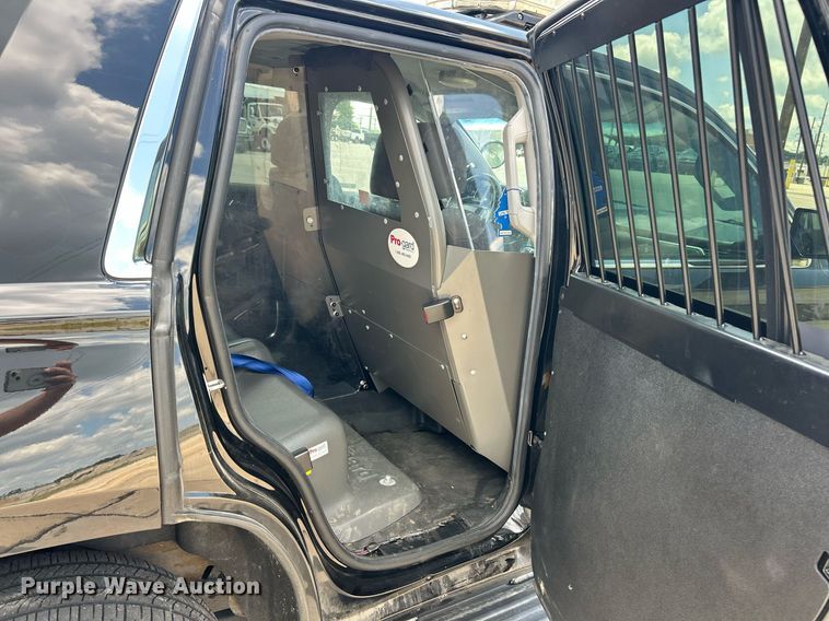 image for item EK8331 2020 Chevrolet Tahoe Police SUV