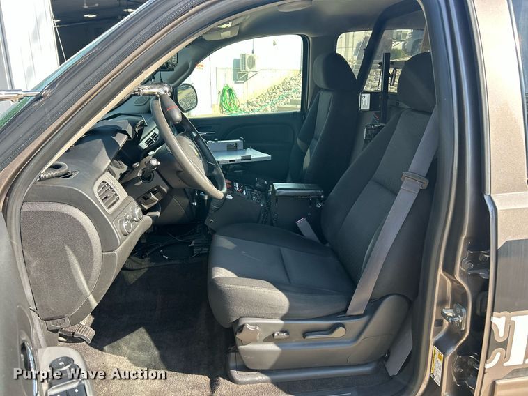image for item EK8340 2014 Chevrolet Tahoe Police  SUV