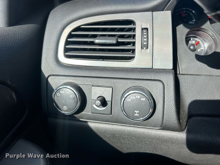 image for item EK8340 2014 Chevrolet Tahoe Police  SUV