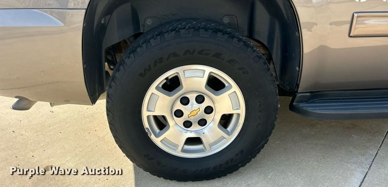 image for item EK8340 2014 Chevrolet Tahoe Police  SUV