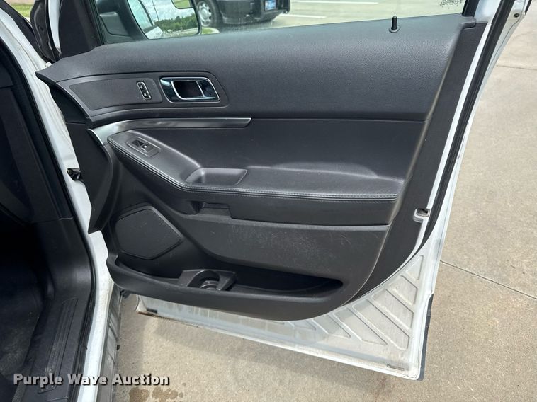 image for item EM2101 2013 Ford Explorer Police Interceptor SUV