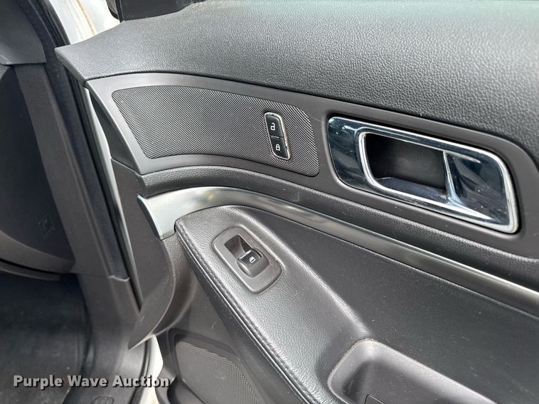 image for item EM2101 2013 Ford Explorer Police Interceptor SUV