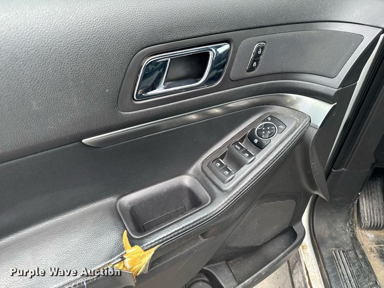 image for item EM2101 2013 Ford Explorer Police Interceptor SUV