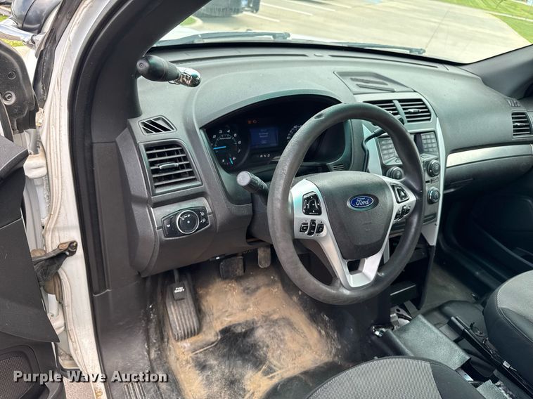 image for item EM2101 2013 Ford Explorer Police Interceptor SUV