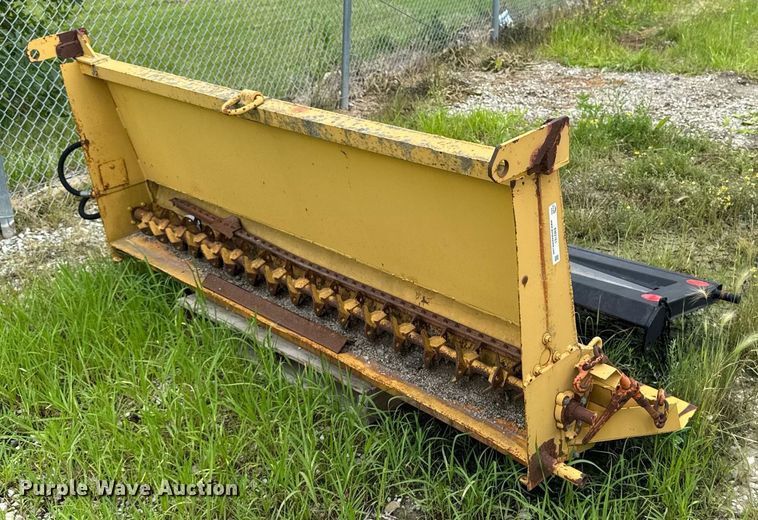 image for item EM2161 End gate spreader