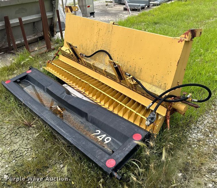 image for item EM2161 End gate spreader