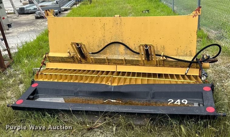image for item EM2161 End gate spreader