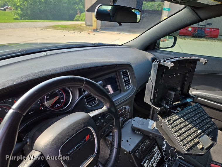 image for item EM7474 2021 Dodge Charger Police 