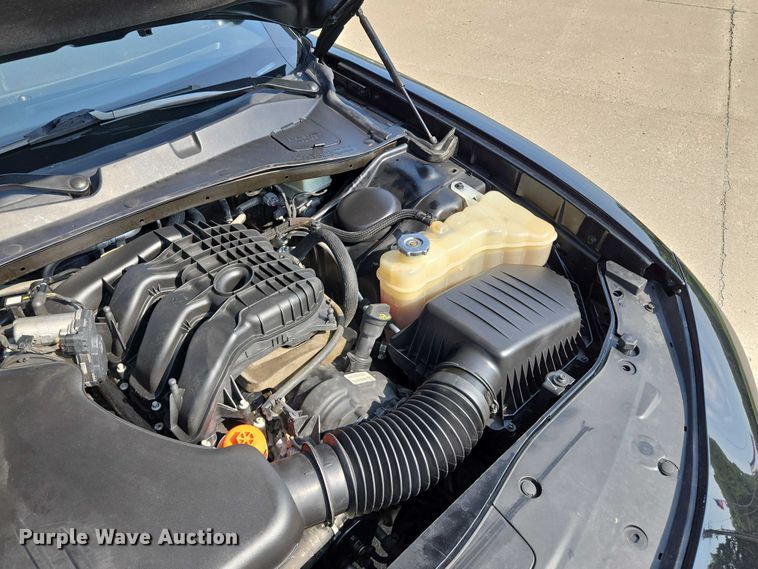 image for item EM7474 2021 Dodge Charger Police 