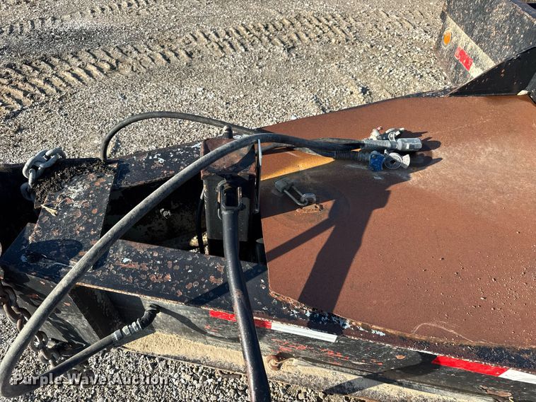 image for item EN4567 1994 Interstate 40DLA equipment trailer