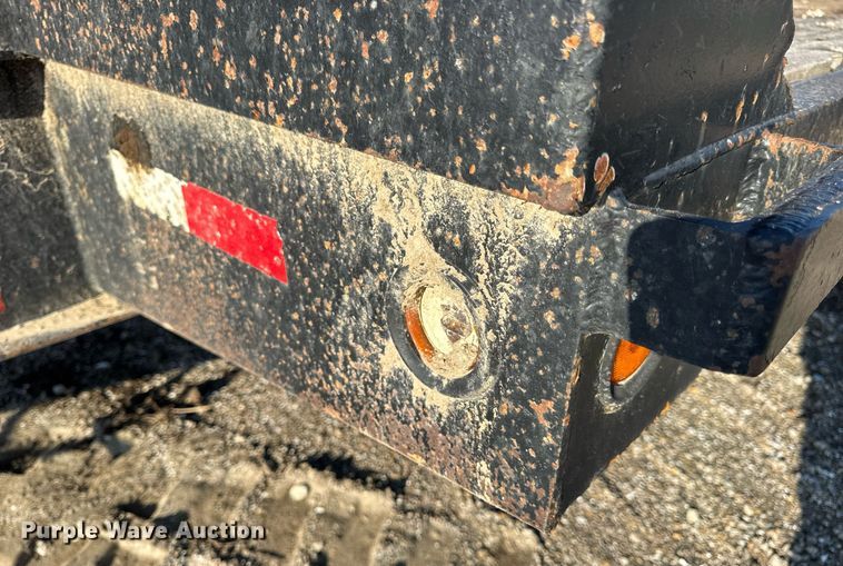 image for item EN4567 1994 Interstate 40DLA equipment trailer