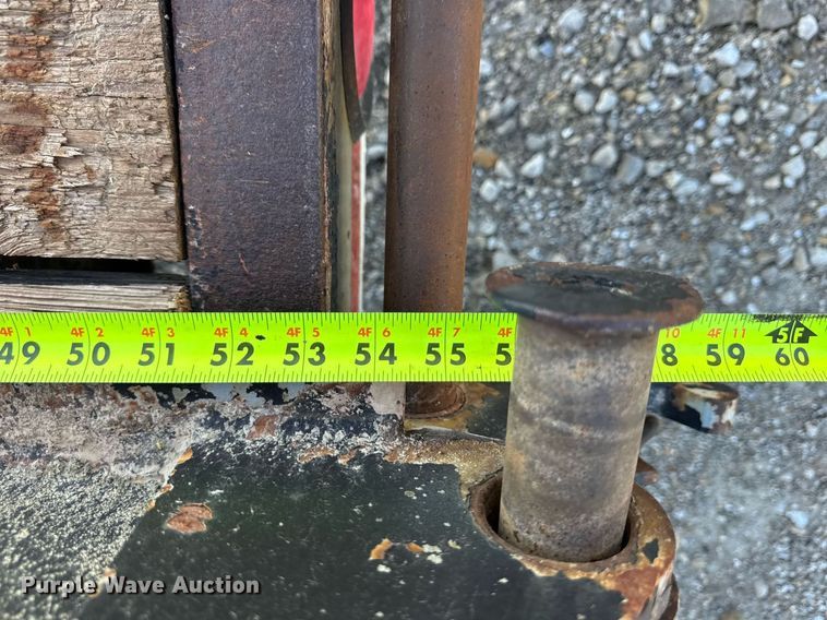 image for item EN4567 1994 Interstate 40DLA equipment trailer