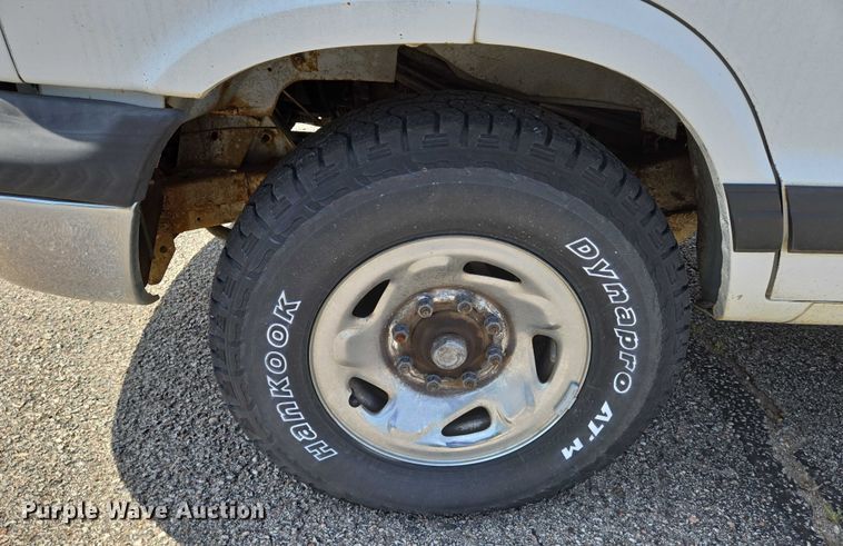 image for item EN8076 1998 Dodge Ram Wagon 3500 van