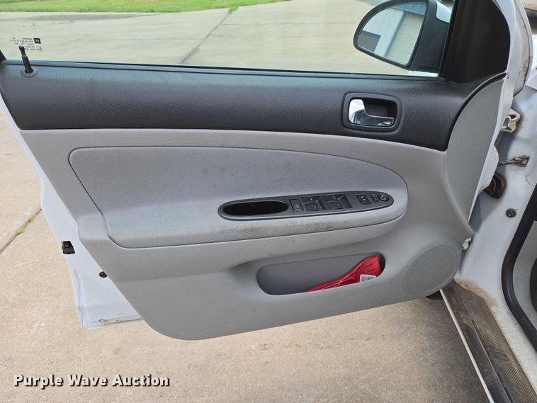 image for item EN8080 2008 Chevrolet Cobalt 