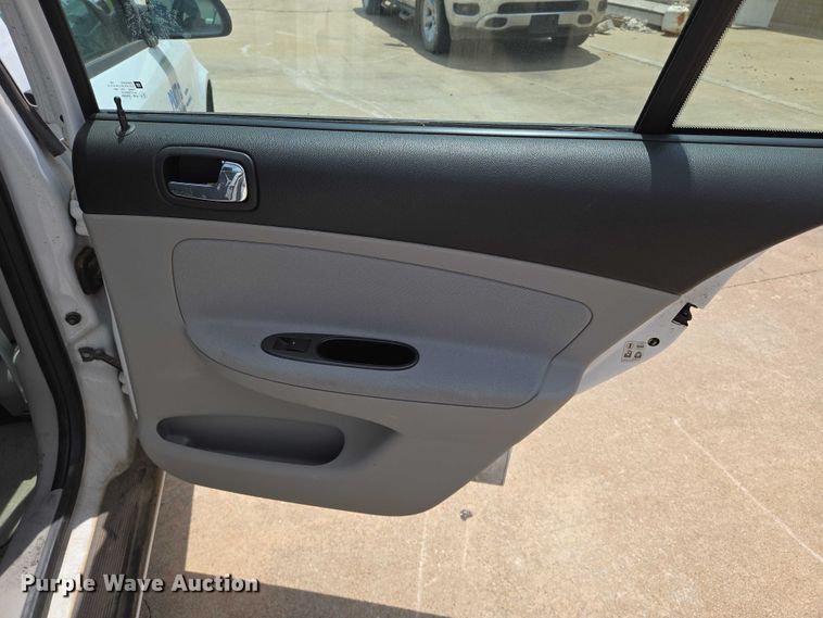 image for item EN8080 2008 Chevrolet Cobalt 