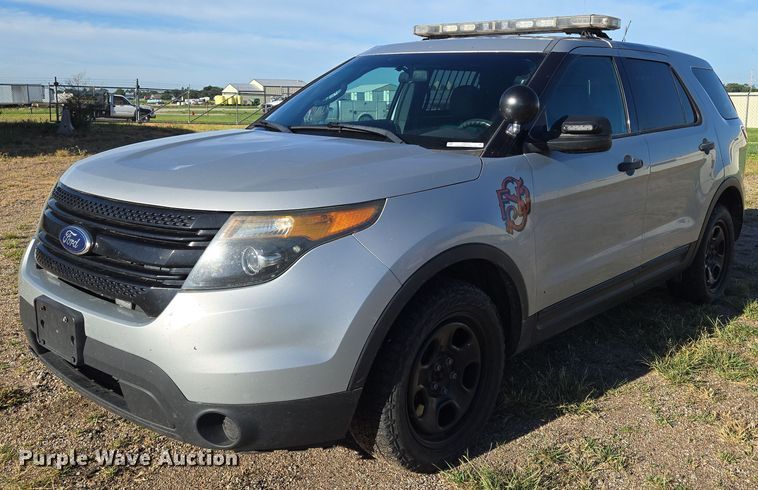 image for item EN8207 2013 Ford Explorer Police Interceptor SUV
