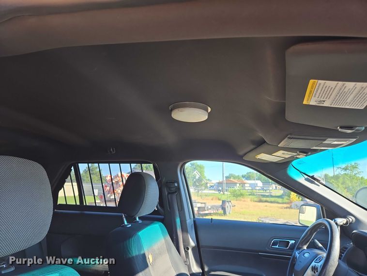 image for item EN8207 2013 Ford Explorer Police Interceptor SUV