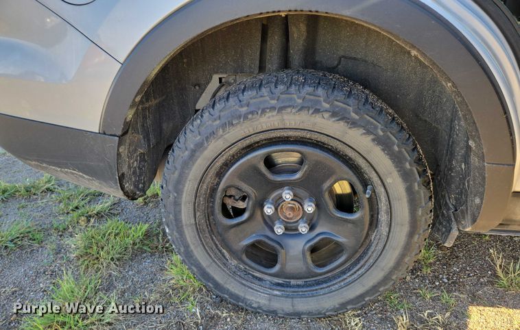 image for item EN8207 2013 Ford Explorer Police Interceptor SUV