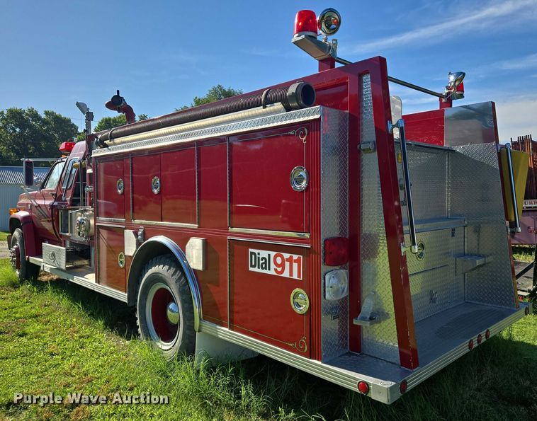 image for item EN8209 1990 Chevrolet C70 pumper fire truck