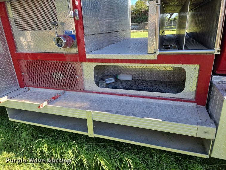 image for item EN8209 1990 Chevrolet C70 pumper fire truck