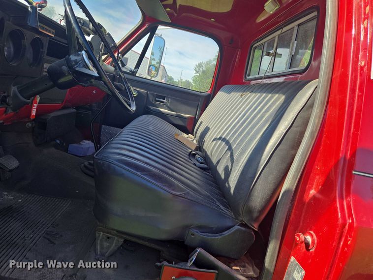 image for item EN8209 1990 Chevrolet C70 pumper fire truck