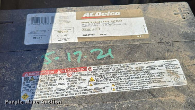 image for item EN8231 1994 Chevrolet  Suburban K2500 SUV