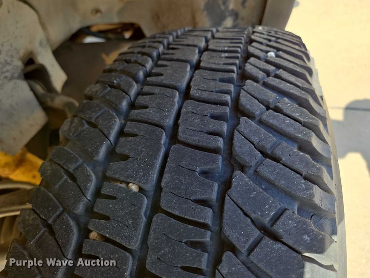 image for item EN8231 1994 Chevrolet  Suburban K2500 SUV