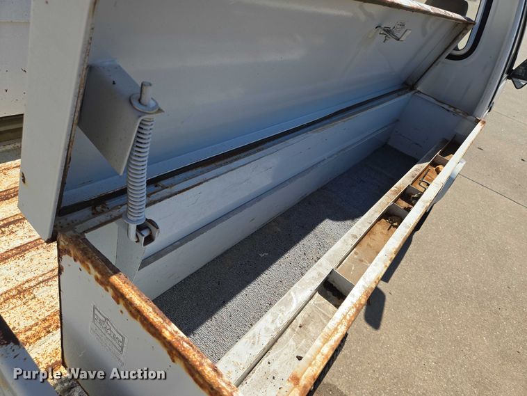 image for item EN8232 1994 Daihatsu Hijet mini truck