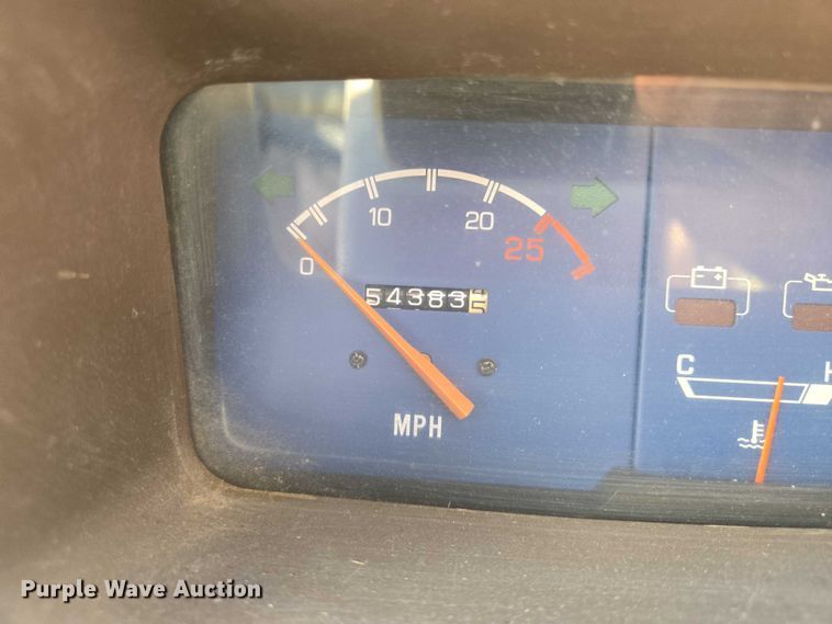 image for item EN8232 1994 Daihatsu Hijet mini truck