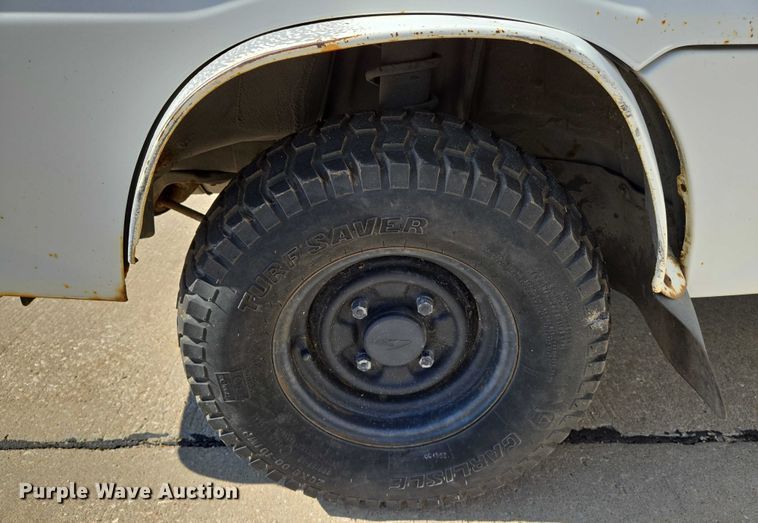 image for item EN8232 1994 Daihatsu Hijet mini truck