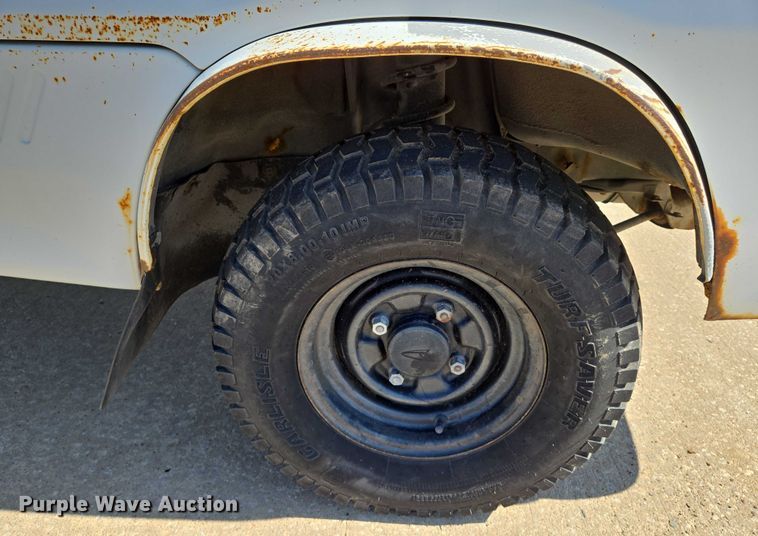 image for item EN8232 1994 Daihatsu Hijet mini truck