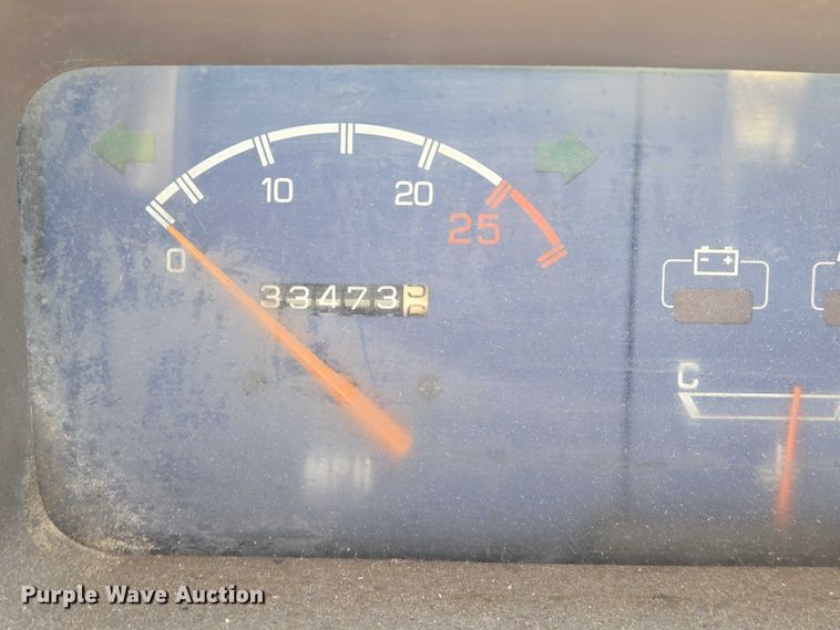 image for item EN8233 1993 Daihatsu Hijet mini truck