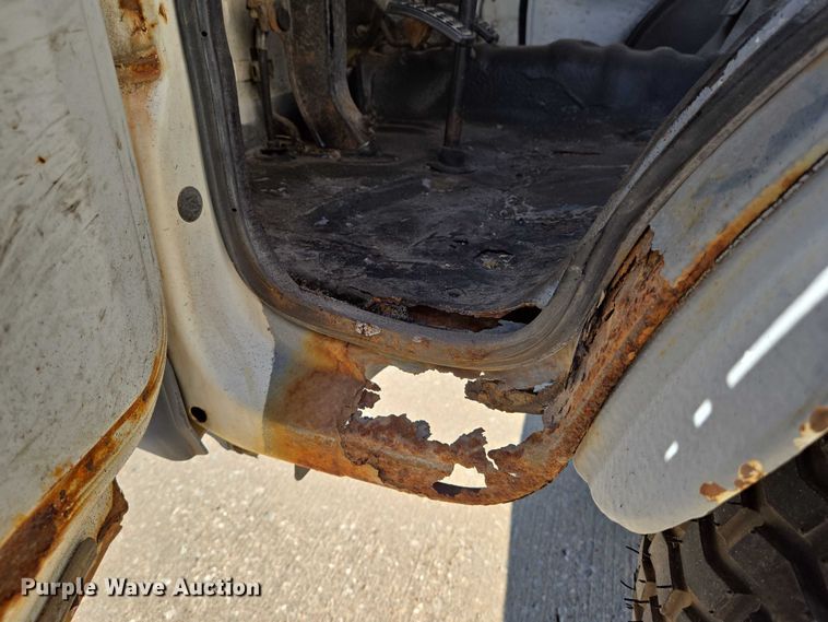 image for item EN8233 1993 Daihatsu Hijet mini truck