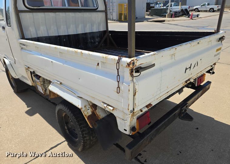 image for item EN8234 1996 Daihatsu Hijet mini truck