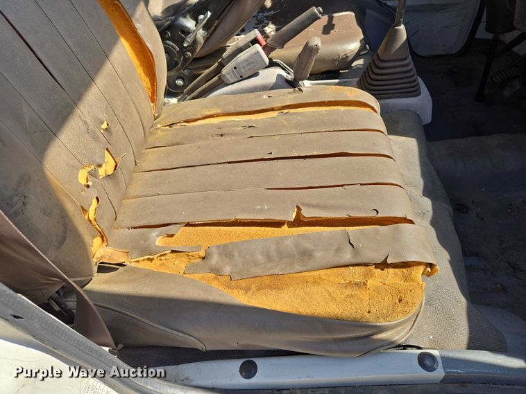 image for item EN8234 1996 Daihatsu Hijet mini truck