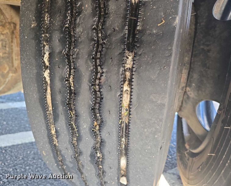 image for item EN8247 2012 Blue Bird Vision school bus