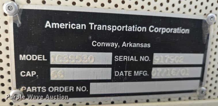 image for item EN8248 2002 International school bus