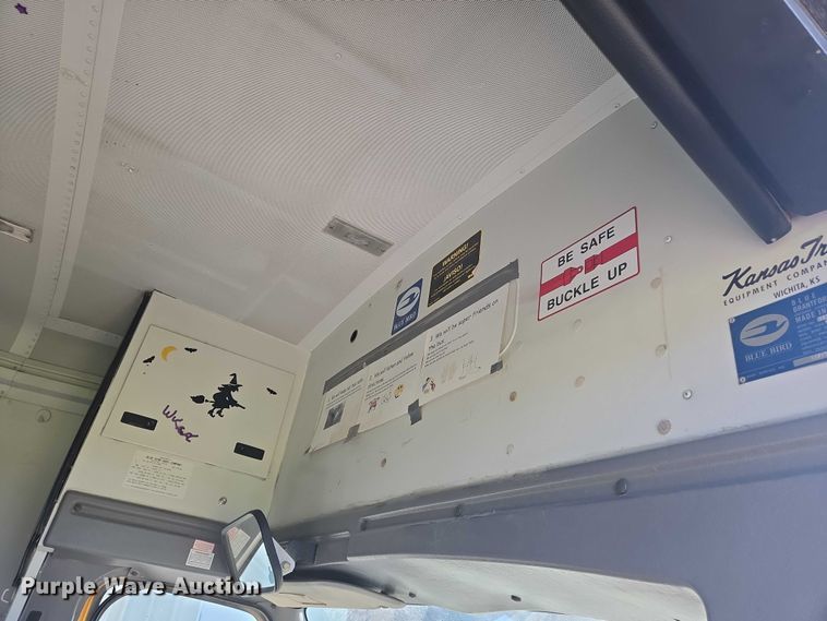 image for item EN8249 2006 Ford E450 school bus