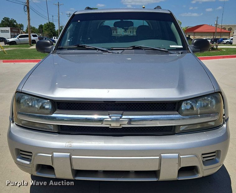 image for item EN8258 2008 Chevrolet Trailblazer LS SUV