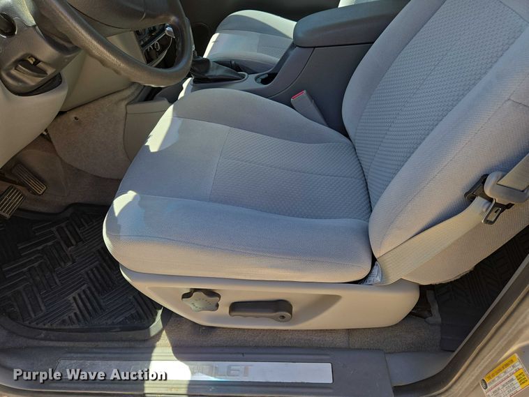 image for item EN8258 2008 Chevrolet Trailblazer LS SUV