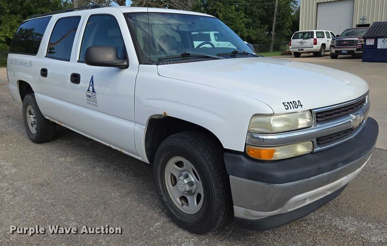 image for item EN8262 2006 Chevrolet Suburban 1500 SUV