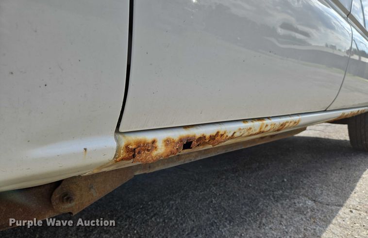 image for item EN8262 2006 Chevrolet Suburban 1500 SUV