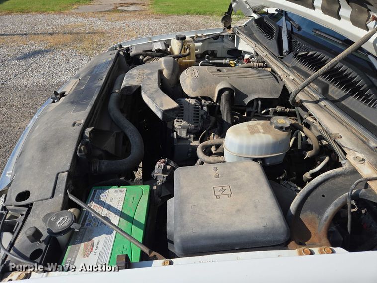 image for item EN8262 2006 Chevrolet Suburban 1500 SUV