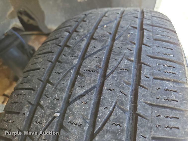 image for item EN8262 2006 Chevrolet Suburban 1500 SUV