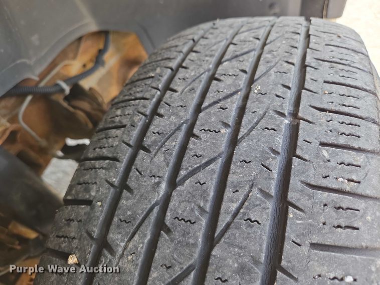 image for item EN8262 2006 Chevrolet Suburban 1500 SUV