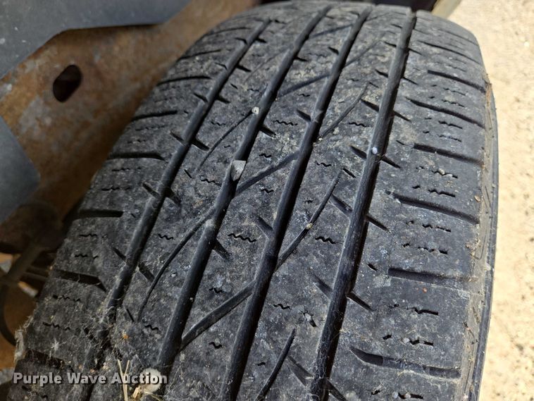 image for item EN8262 2006 Chevrolet Suburban 1500 SUV