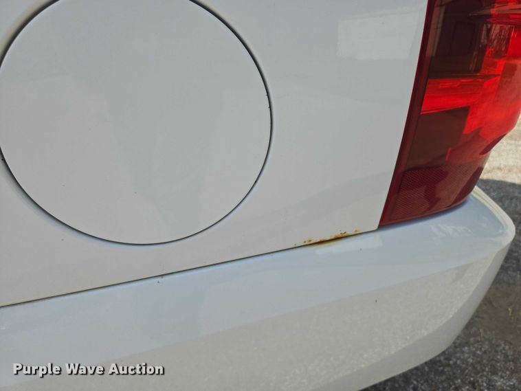 image for item EN8263 2007 Chevrolet Suburban 1500 SUV