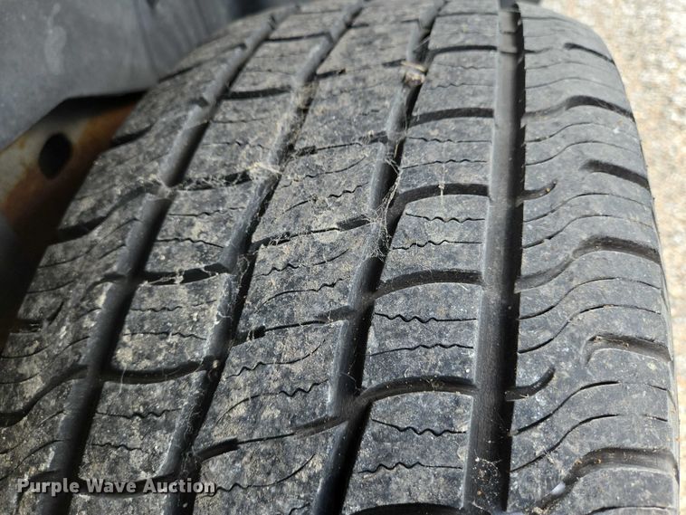 image for item EN8263 2007 Chevrolet Suburban 1500 SUV