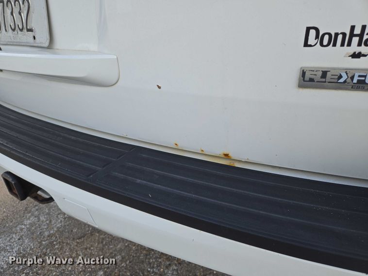 image for item EN8264 2007 Chevrolet Suburban 1500 SUV