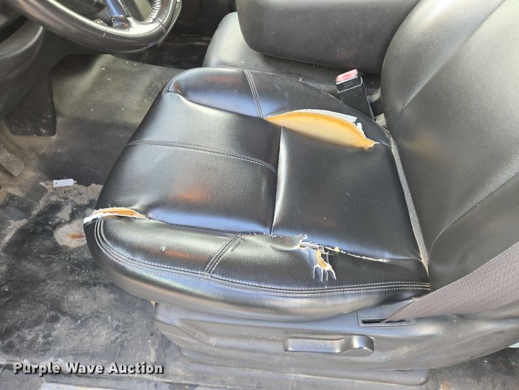 image for item EN8264 2007 Chevrolet Suburban 1500 SUV